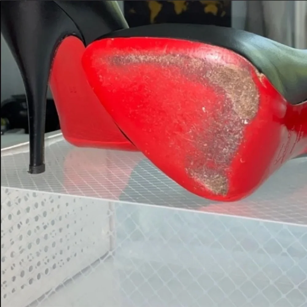 Christian Louboutin black round toe pumps *SALE* - Picture 6 of 10